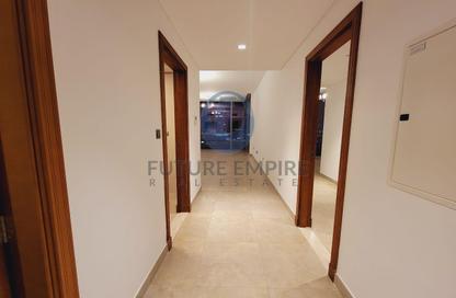 Apartment - 1 Bedroom - 2 Bathrooms for rent in Airport Road Area - Al Garhoud - Dubai