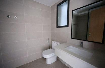 Apartment - 2 Bedrooms - 3 Bathrooms for sale in Kentia - Ajman Uptown Villas - Ajman Uptown - Ajman
