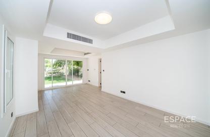 Villa - 3 Bedrooms - 3 Bathrooms for rent in Springs 5 - The Springs - Dubai