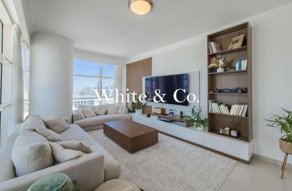 Apartment - 2 Bedrooms - 4 Bathrooms for sale in Reef Residence - District 13 - Jumeirah Village Circle - Dubai
