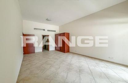 Apartment - 2 Bedrooms - 3 Bathrooms for rent in Dickens Circus 3 - Dickens Circus - Motor City - Dubai