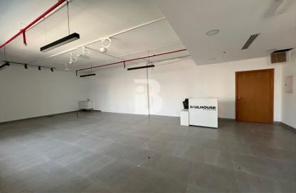 Office Space - Studio for rent in Executive Tower B - Executive Towers - Business Bay - Dubai Office Space - Studio for rent in Executive Tower B - Executive Towers - Business Bay - Dubai