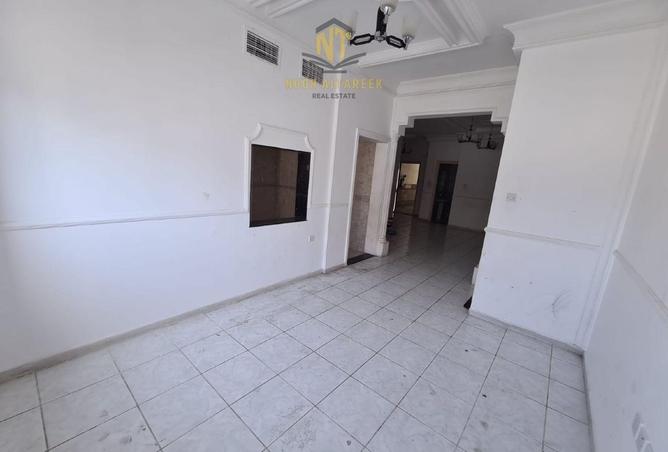 57384103 - Property Image 2