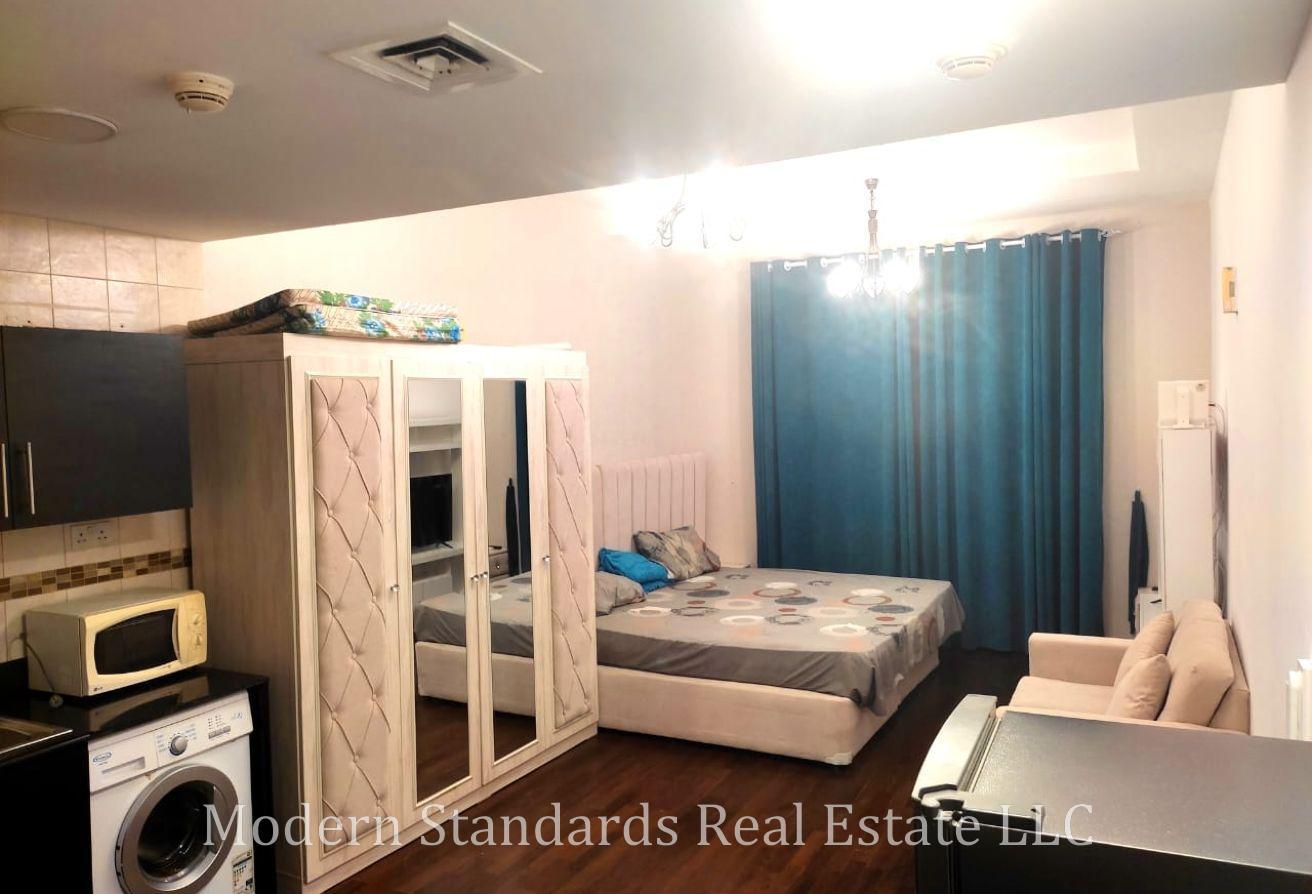 Furnished Studio Apartment in Deira with Balcony photo 4