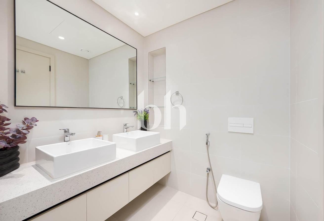 Corner Unit | Chiller Free | Full Marina Sea View photo 12
