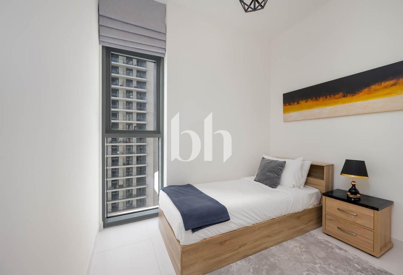 Corner Unit | Chiller Free | Full Marina Sea View photo 9