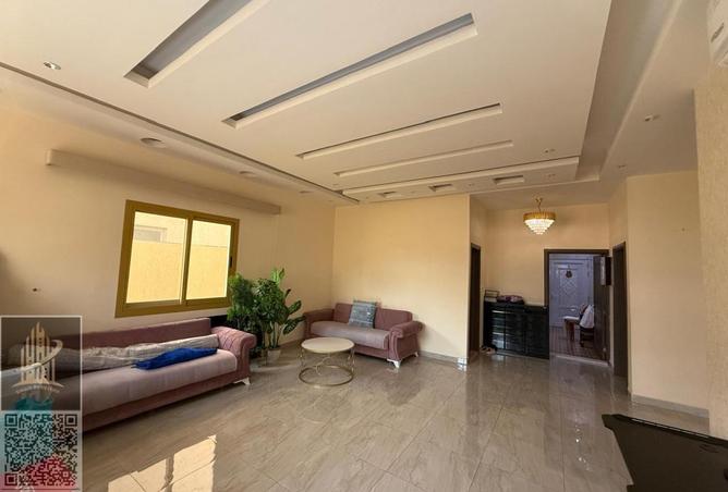 58567904 - Property Image 3