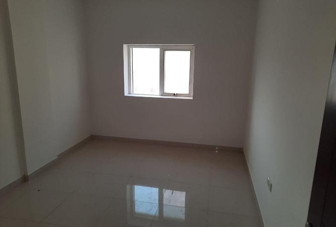 87448671 - Property Image 3