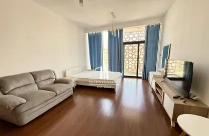 Apartment - 1 Bathroom for rent in National Bonds Residence - District 15 - Jumeirah Village Circle - Dubai
