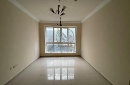 Apartment - 1 - 2 for rent in Al Majaz 2 - Al Majaz - Sharjah