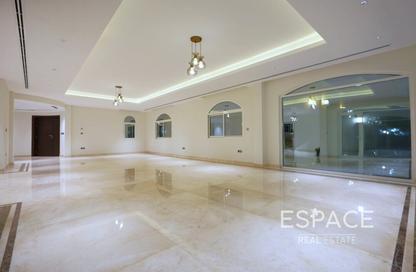 Villa - 5 Bedrooms - 6 Bathrooms for rent in Legacy Nova Villas - District 9 - Jumeirah Park - Dubai
