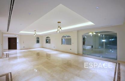 Villa - 5 Bedrooms - 6 Bathrooms for rent in Legacy Nova Villas - District 9 - Jumeirah Park - Dubai