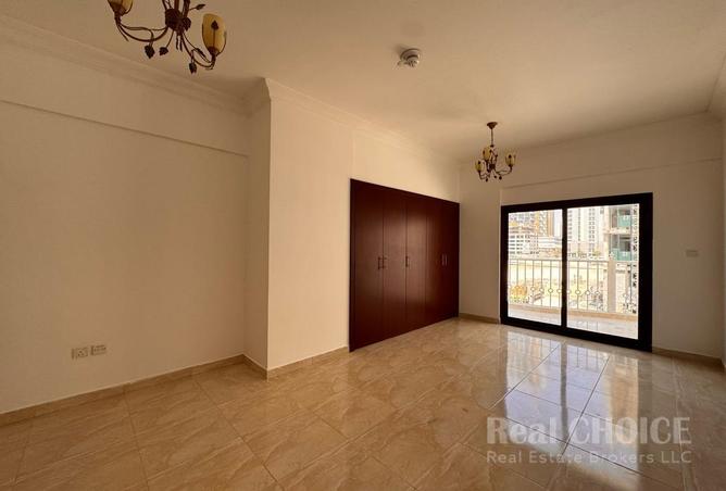 76164204 - صورة العقار 3