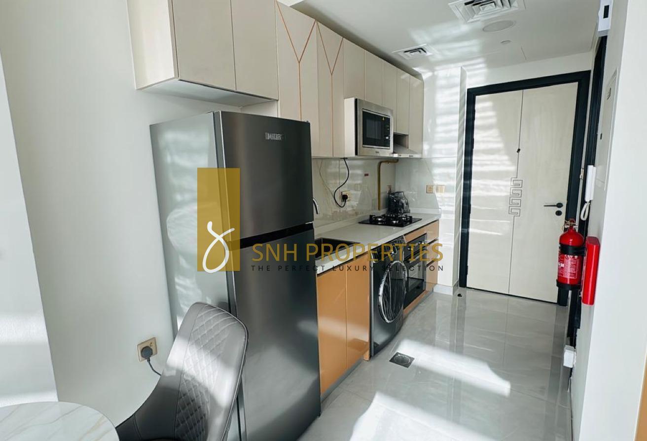 HIGH FLOOR | MULTILPE CHEQUES | READY TO MOVE IN photo 4