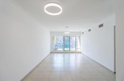 Apartment - 1 Bedroom - 1 Bathroom for rent in Al Majara 3 - Al Majara Towers - Dubai Marina - Dubai