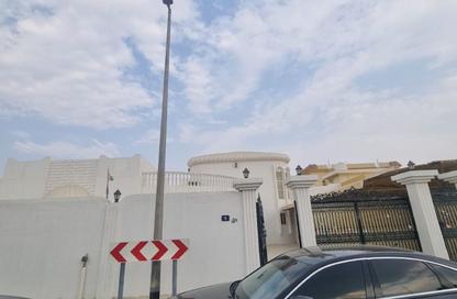 Villa - 7 Bedrooms - 7+ Bathrooms for rent in Al Azra - Al Riqqa - Sharjah