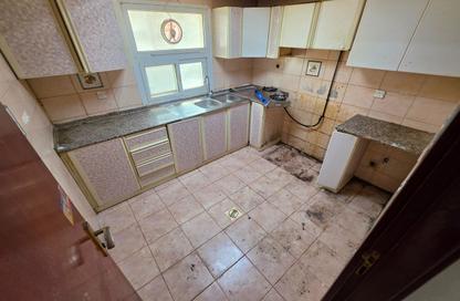 Apartment - 2 - 2 for rent in Fire Station Road - Muwaileh - Sharjah