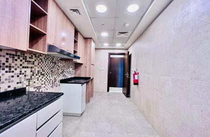 Apartment - 2 Bedrooms - 3 Bathrooms for rent in Khalidiya Street - Al Khalidiya - Abu Dhabi Apartment - 2 Bedrooms - 3 Bathrooms for rent in Khalidiya Street - Al Khalidiya - Abu Dhabi