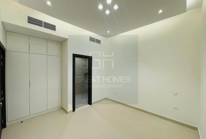 133862377 - Property Image 3