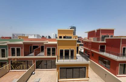 تاون هاوس - 5 غرف نوم - 4 حمامات للايجار في بورتفينو - داماك لاجونز - دبي