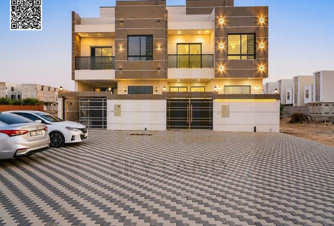 135187813 - Property Image 3