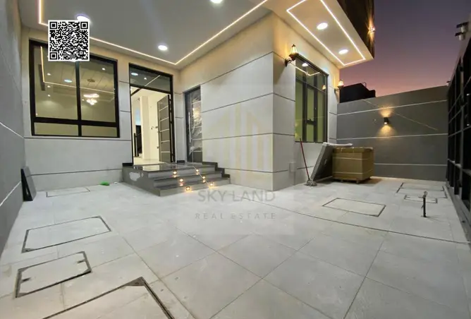 135187813 - Property Image 2