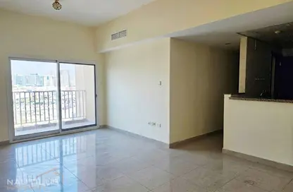 Apartment - 3 Bedrooms - 4 Bathrooms for rent in Centrium Tower 1 - Centrium Towers - Dubai Production City (IMPZ) - Dubai