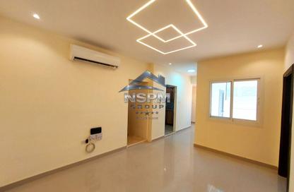 Apartment - 1 - 2 for rent in Al Qubaisat - Al Mushrif - Abu Dhabi