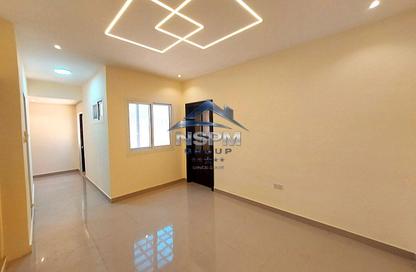 Apartment - 1 - 2 for rent in Al Qubaisat - Al Mushrif - Abu Dhabi
