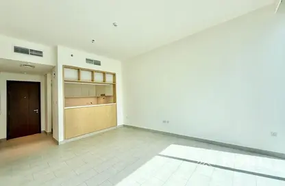 Apartment - 2 Bedrooms - 3 Bathrooms for rent in Creek Rise Tower 1 - Creek Rise - Dubai Creek Harbour (The Lagoons) - Dubai