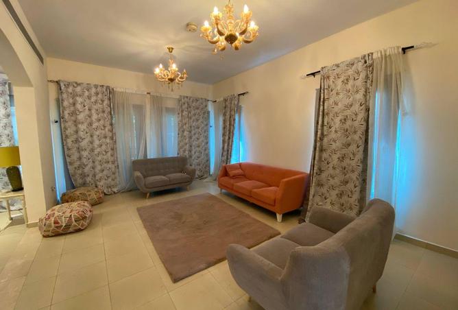 70277643 - Property Image 2