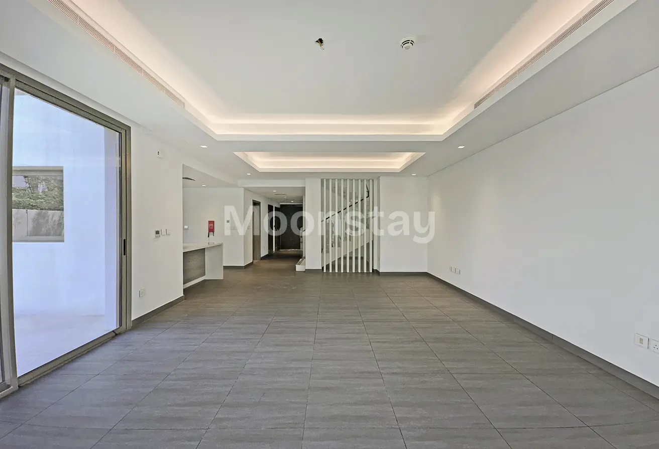 166528574 - Property Main Image
