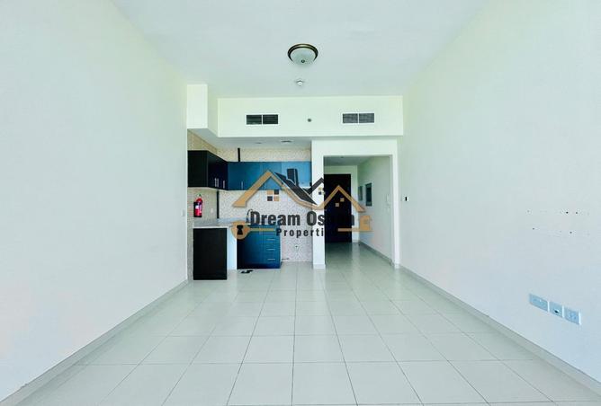 128352186 - Property Main Image