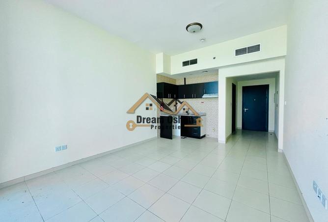 128352186 - Property Image 3