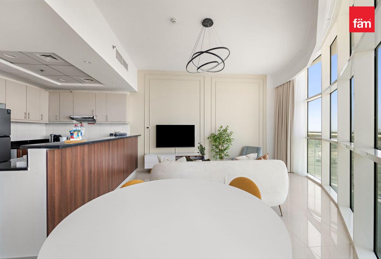 925 SQFT 1br | Community View | Reef Res 75k photo 6