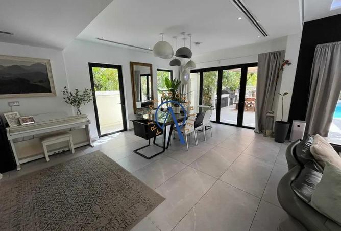 120171408 - Property Image 2