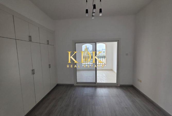 70693320 - صورة العقار 3