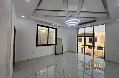 Villa - 5 - 7 for rent in Al Zaheya Gardens - Al Zahya - Ajman
