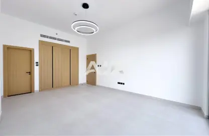 شقة - 3 غرف نوم - 3 حمامات للايجار في سنترال 1 - الخليج التجاري - دبي