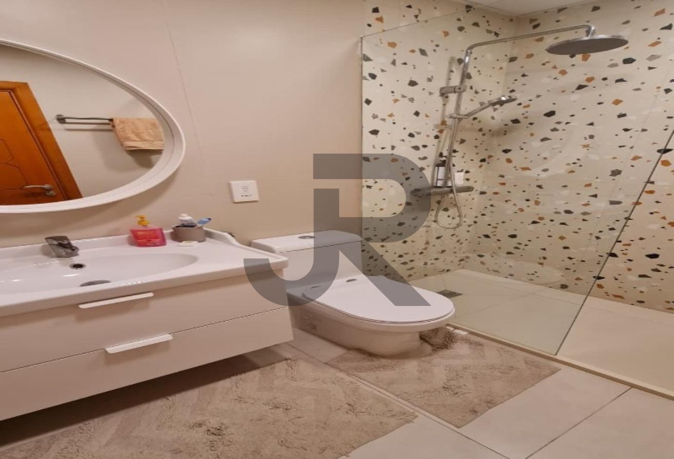 5 Min To Metro | Fully Furnished | Prime Location photo 11