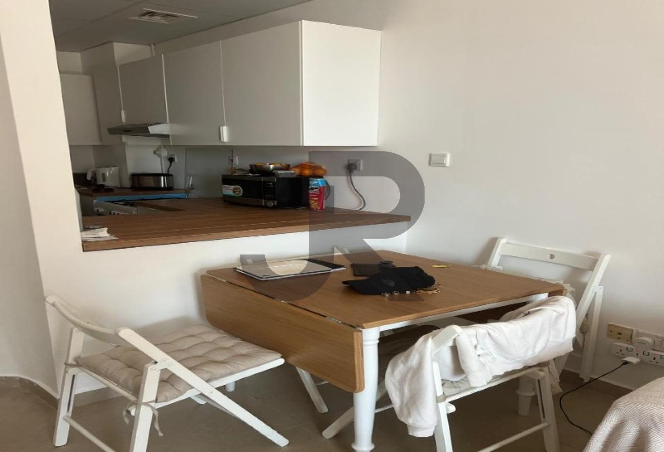 5 Min To Metro | Fully Furnished | Prime Location photo 6