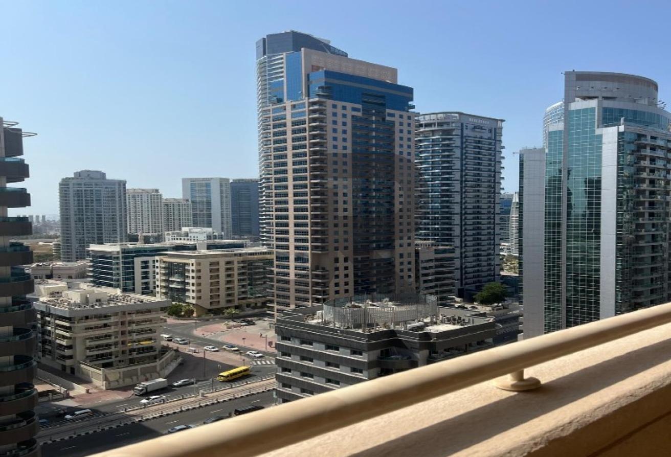 5 Min To Metro | Fully Furnished | Prime Location photo 12