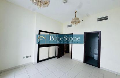 Apartment - 3 Bedrooms - 3 Bathrooms for rent in Glitz 2 - Glitz - Dubai Studio City - Dubai