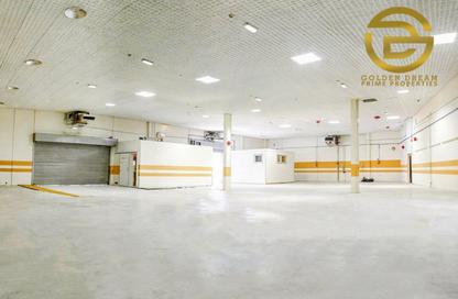 Warehouse - Studio - 2 Bathrooms for rent in Al Quoz Industrial Area 4 - Al Quoz Industrial Area - Al Quoz - Dubai