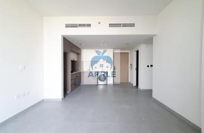 Apartment - 2 Bedrooms - 3 Bathrooms for rent in The Boulevard 2 - Aljada - Sharjah