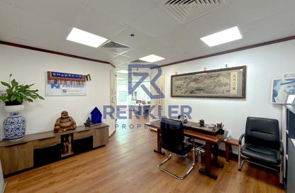Office Space - Studio - 1 for sale in Churchill Executive Tower - Churchill Towers - Business Bay - Dubai