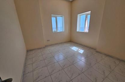 Apartment - 2 Bedrooms - 2 Bathrooms for rent in RAK Tower - Al Seer - Ras Al Khaimah