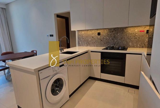 FULLY FURNISHED | BRAND NEW | BIGGER LAYOUT photo 3