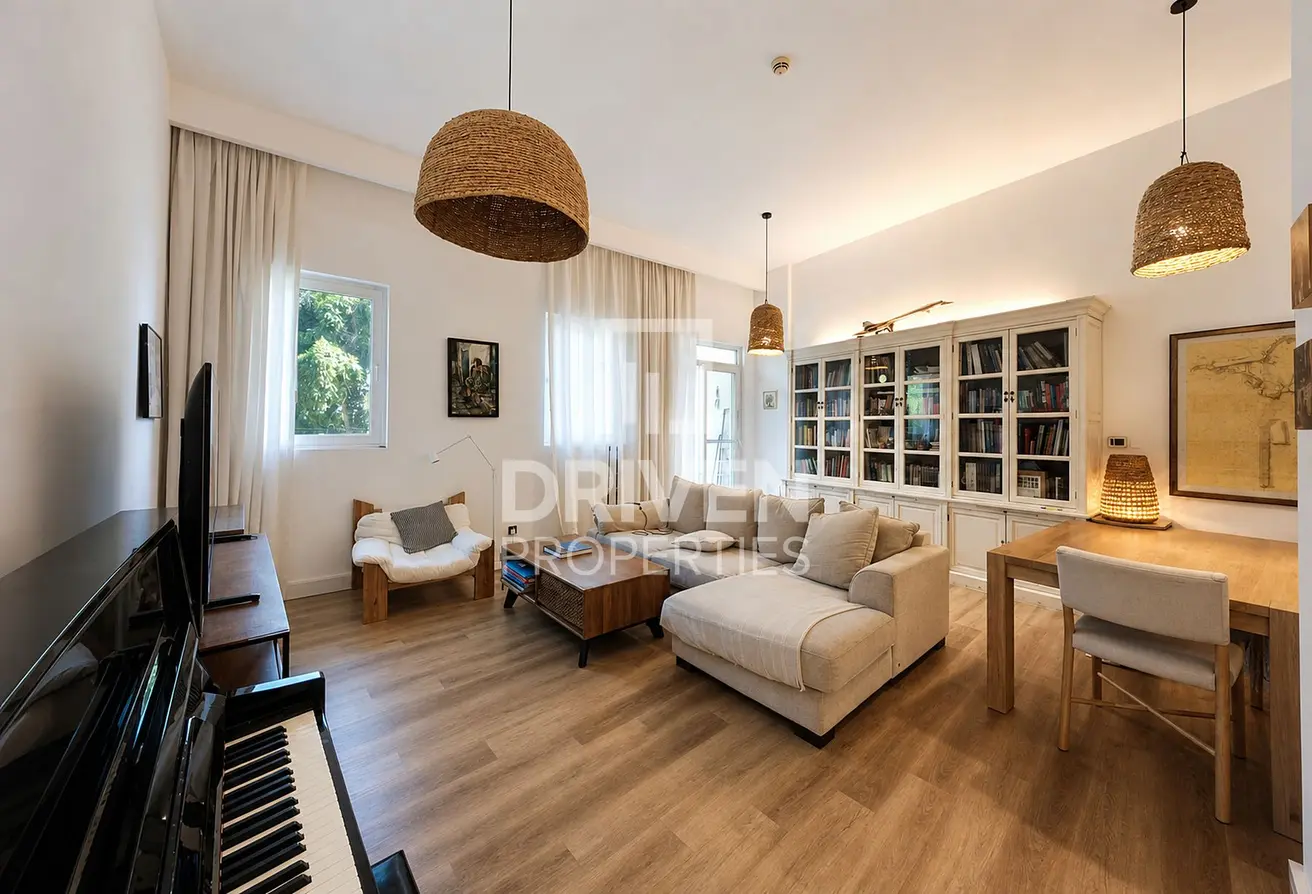 156932650 - Property Main Image