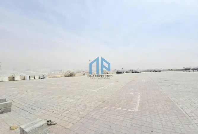 152372402 - Property Image 2